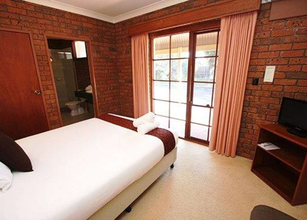 Grange Burn Motel Hamilton Room photo